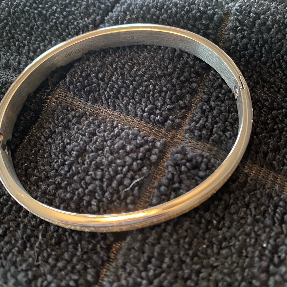 New stainless steel bracelet